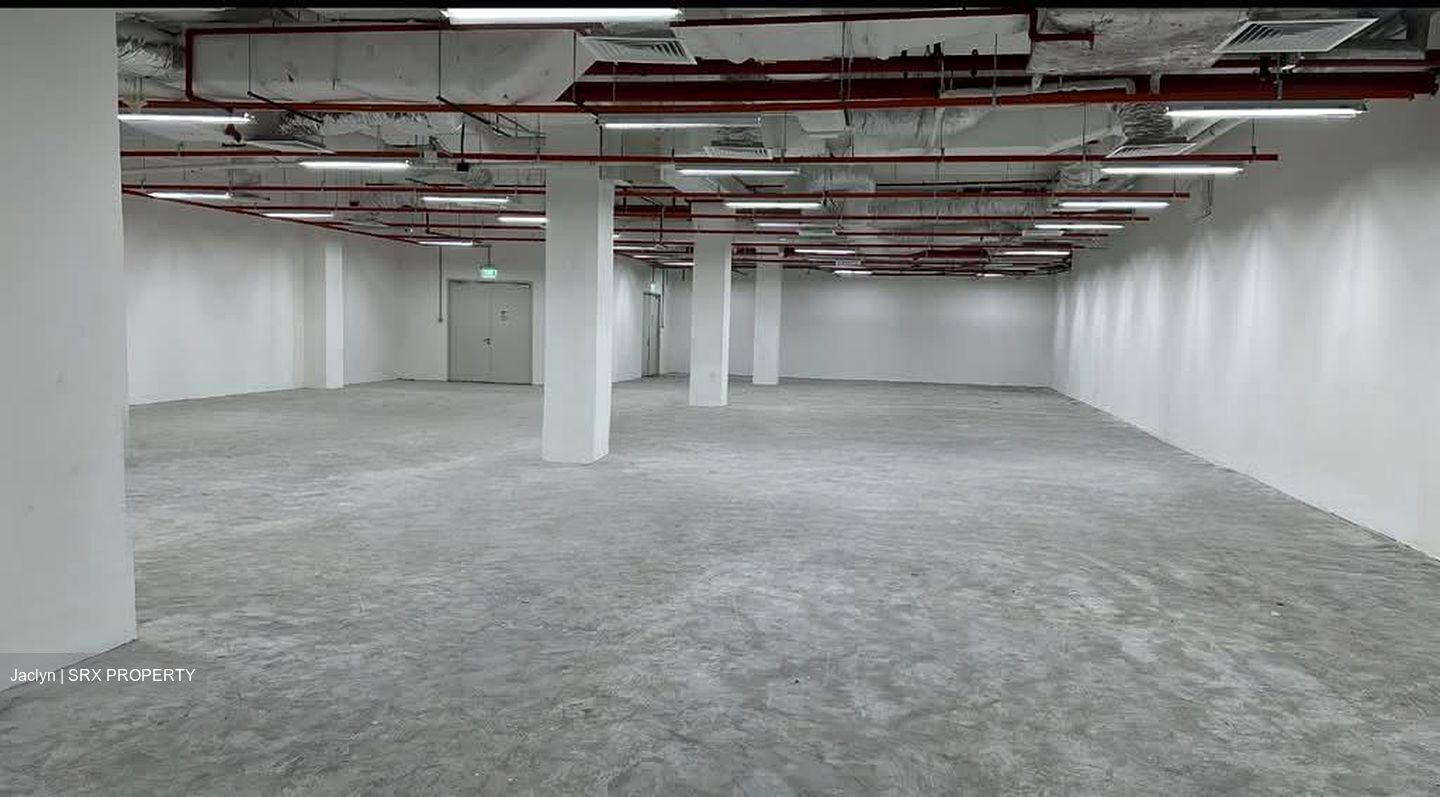 Imm Building (D22), Warehouse #528211341